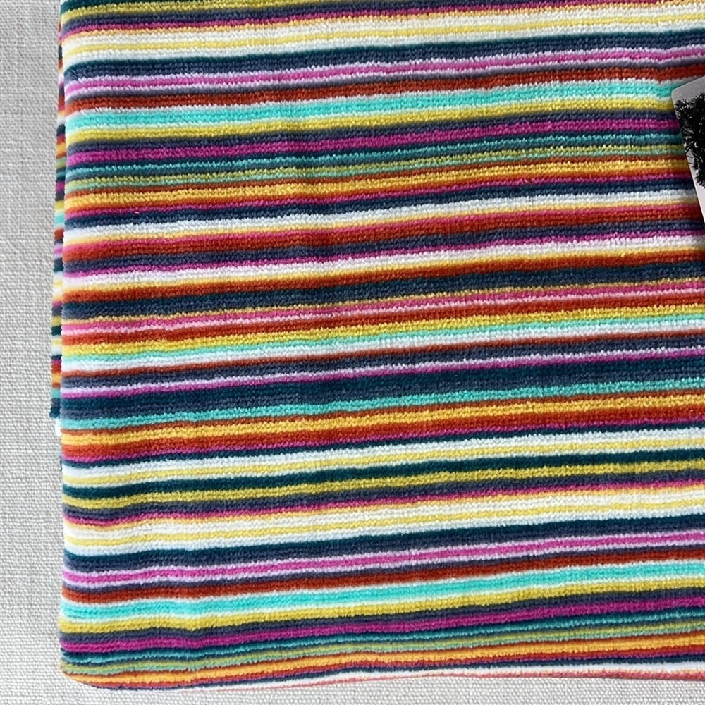 Rachel Zoe Oversized Beach Towel Rainbow Striped 100% Cotton 40" x 70"NEW - Picture 2 of 5